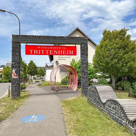 Weingut Hermeslex דירה *